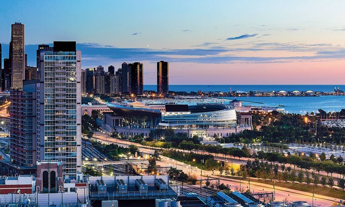 Near South Side Hotel | Discover Hyatt Regency McCormick Place: 4-Star Comfort Awaits
