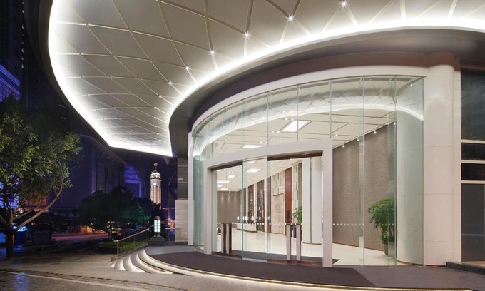 Yuzhong Hotel | 5-Star Hyatt Regency Metropolitan Chongqing with Pool & Hot Tub