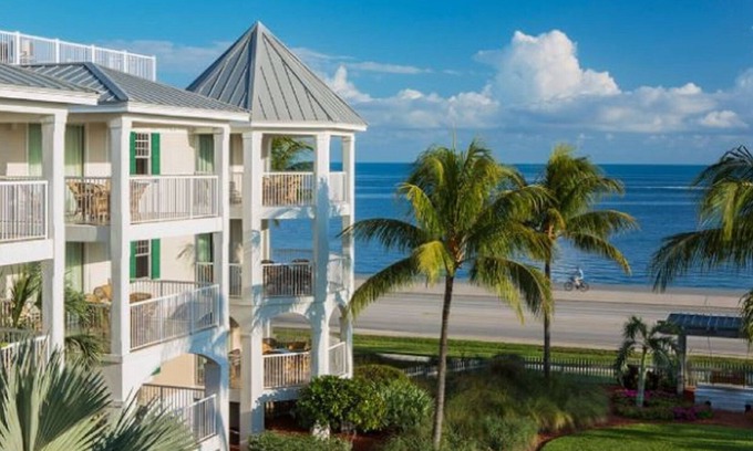 West San Antonio Resort | Hyatt Windward Pointe: Beachfront Bliss in Key West, FL