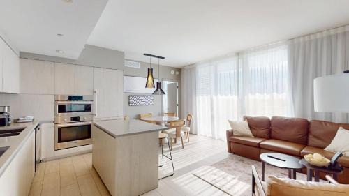 Hollywood South Central Beach Apartment | Hyde Beach House 3BR2BA