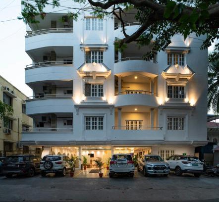 Malleshwaram Hotel | Budget-Friendly Hyde Park Aparthotel with Family Amenities