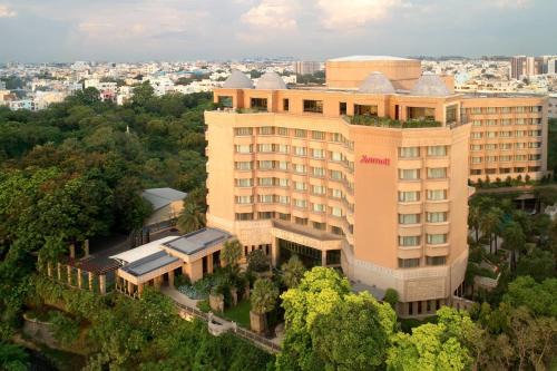 Hyderabad Hotel | Discover Luxury at Hyderabad Marriott Hotel & Convention Centre