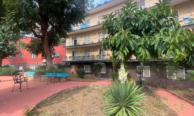 Chiaia Apartment | Cozy Apartment in Private Park, Central Naples - Chiaia