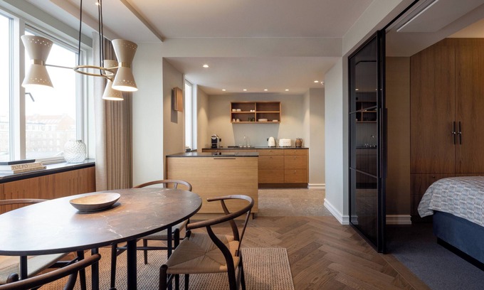 København V Apartment | Exceptional Stays at Hypernym Hotel & Suites with Spa Access