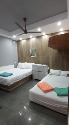 Urapakkam Hotel | HYTON GRAND