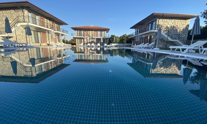 Demirkoy Hotel | Experience İğneada Hotel Rezve: Family-Friendly Escape