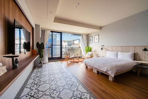 North District House | Exceptional Stay at I am here B&B with Breakfast Included