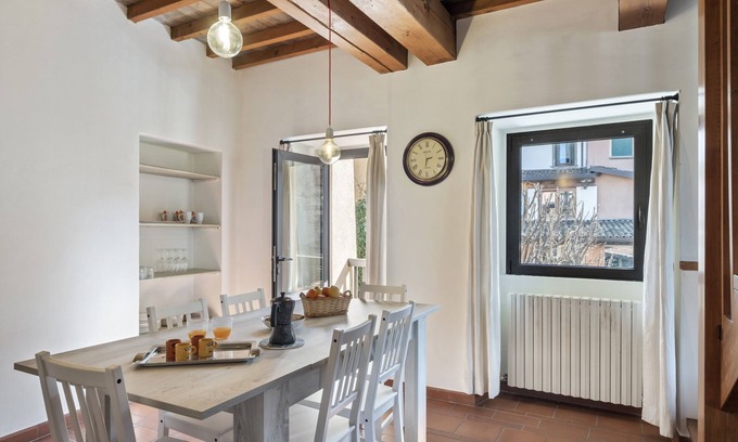 Iseo Apartment | Perfect I Balconi Two Bedroom Apartment for Family Getaways