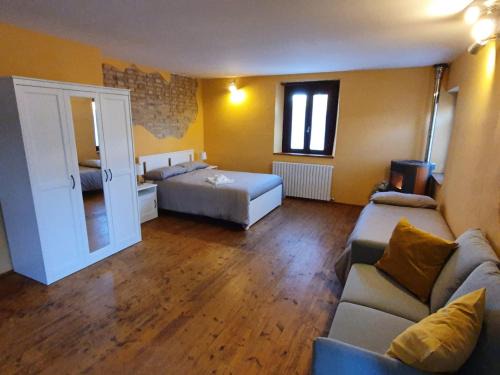 Matelica Bed & Breakfast | Guest Rated I Balzani B&B: Pet and Child Friendly Stay