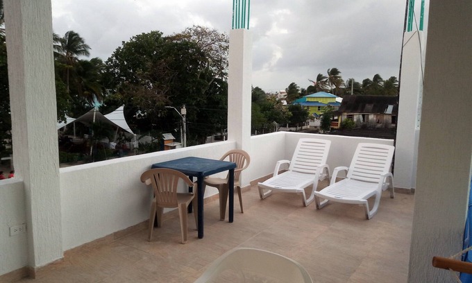 San Luis Apartment | Unforgettable I BBBSAI Casa Vacacional with Oceanfront Pools