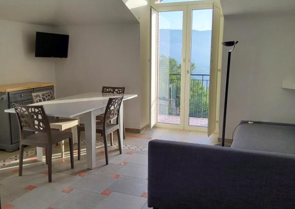 Copersito Apartment | Budget-Friendly I Colori del Tramonto Apartment - Rated 9.5!