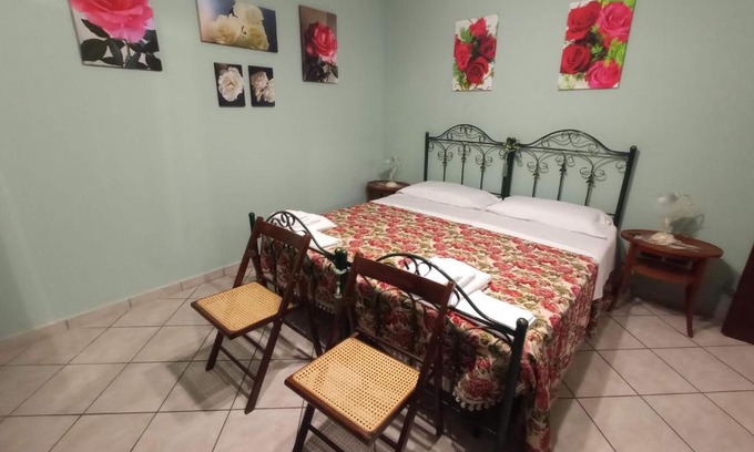 Pietramelara House | Discover I Fiori di AminA "Le Rose" – Pet Friendly Retreat