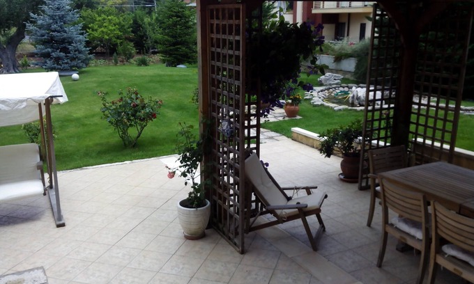 Melfi Bed & Breakfast | Family-Friendly Getaway at I Gelsomini with Breakfast Included