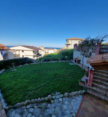 Mandatoriccio Apartment | Discover I Giardini del Castello: Beachfront Family Retreat