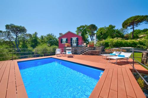 Camogli Villa | Discover I Giardini di Camogli - Villa Sàrvia with Pool & Ocean View