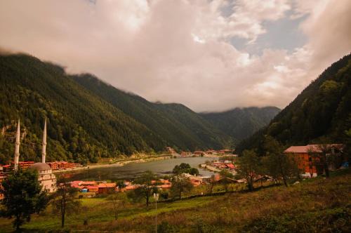Uzungol Hotel | Discover İlhan Kardeşler Apart Otel: Guest Rated 8.6/10