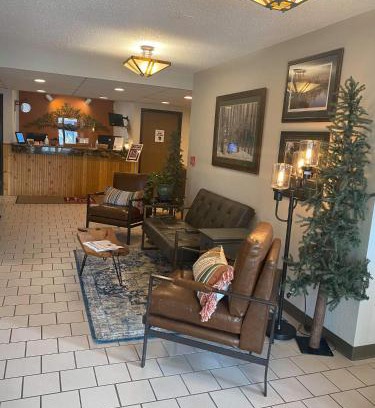 Grand Rapids Hotel | Pet Friendly I M Hotel by Timberlake with Great Amenities