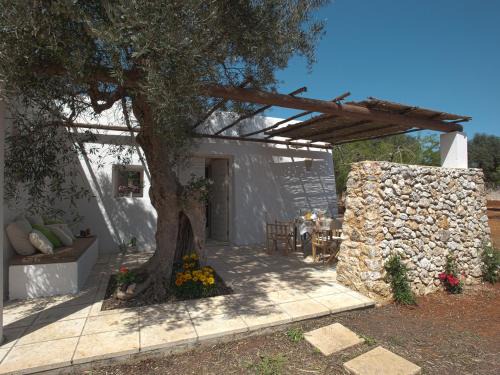 Specchia Hotel | Tranquil I Mulicchi: Oceanfront Retreat with Spa & Pool