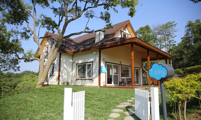 Zaoqiao House | Ocean View I Sky Villa: Rated 9/10 with Breakfast Included