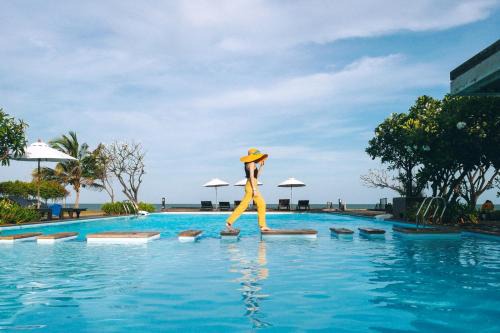 Laem Phak Bia Resort | Relaxing i Tara Resort & Spa with Private Beach Access