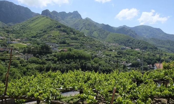 Tramonti House | Discover I Tredici Casali: Family-Friendly with Breakfast