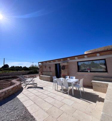 Racale Villa | Guest Rated 9.8: I Trulli di Giorgia with Pool Access