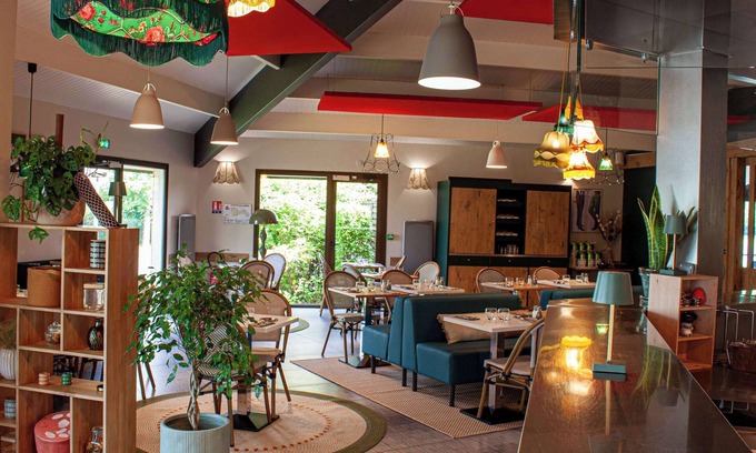 Amboise Hotel | Discover Ibis Amboise: Family-Friendly with Great Amenities