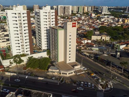Grageru Hotel | Pet-Friendly ibis Aracaju with Ocean View & Breakfast