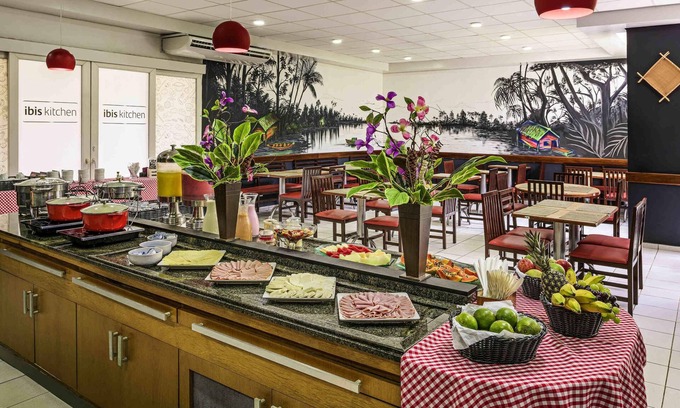 Maracangalha Hotel | Budget-Friendly Ibis Belem Aeroporto with Pool & Spa Access