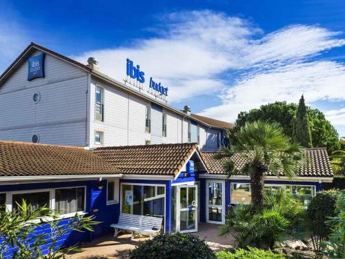 Beziers Hotel | Budget-Friendly Ibis Budget Béziers Est La Giniesse Hotel