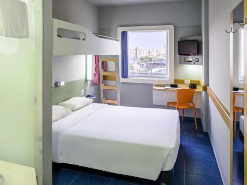 Sao Bras Hotel | Budget-Friendly ibis budget Belem with Pet-Friendly Amenities