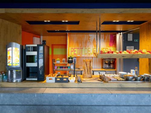 Besancon Hotel | Budget-Friendly ibis budget Besançon Centre Gare Awaits
