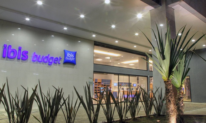Funcionarios Hotel | Budget-Friendly Stay at ibis budget Belo Horizonte Afonso Pena