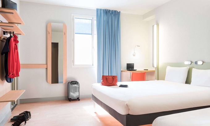 Bobigny Hotel | Budget-Friendly ibis budget Bobigny Pantin with Breakfast