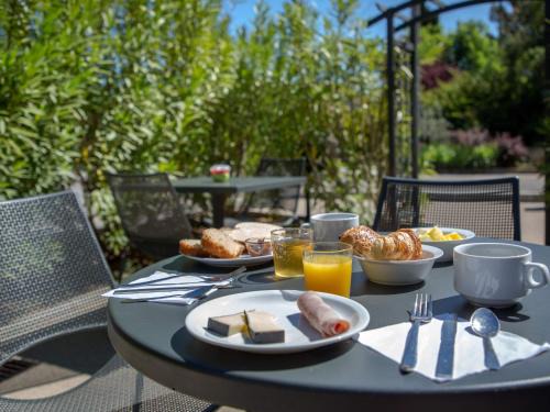 Brignoles Hotel | Budget-Friendly ibis budget Brignoles with Pet-Friendly Amenities
