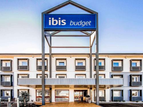 Campbelltown Hotel | Budget-Friendly ibis Budget - Campbelltown for Families