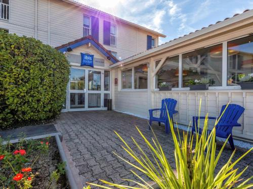 Macon Hotel | Pet-Friendly ibis Budget Mâcon Sud with Breakfast & More
