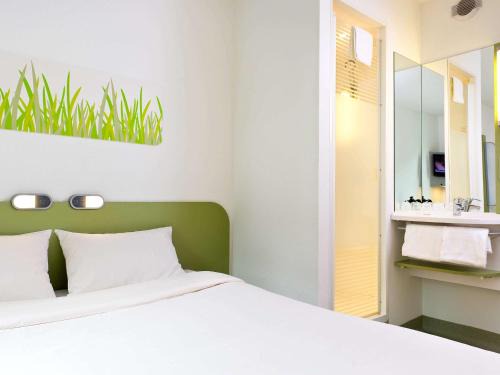 Saint-Menet Hotel | Budget-Friendly Stay at Ibis Budget Marseille Est Porte d'Aubagne