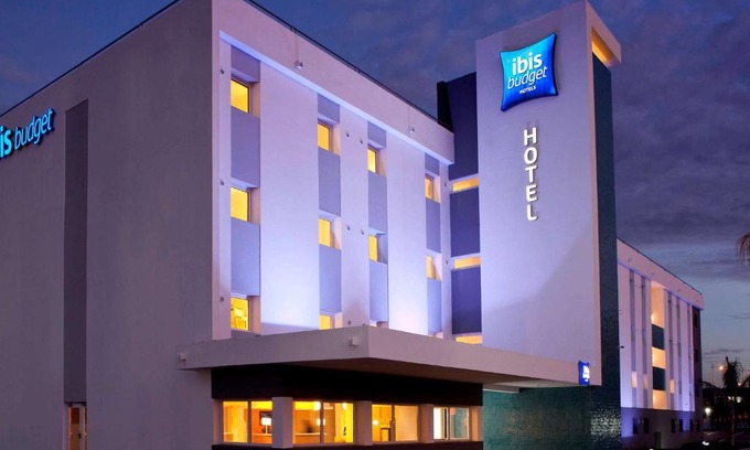 Montbeliard Hotel | Discover Ibis Budget Montbéliard: Pet-Friendly Comfort