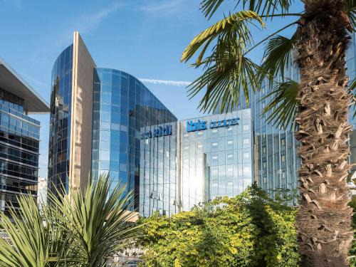 L'Arenas Hotel | Budget-Friendly Stay at ibis budget Nice Aeroport