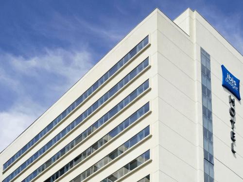 Osasco Hotel | Budget-Friendly ibis budget Osasco with Great Amenities