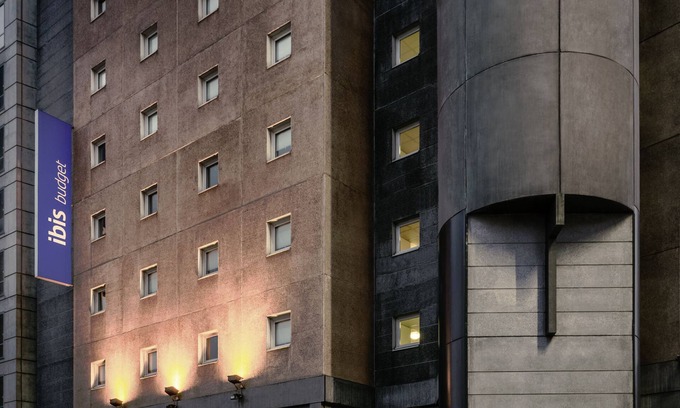 Le Kremlin-Bicetre Hotel | Comfortable ibis budget Paris Porte d'Italie Est Awaits