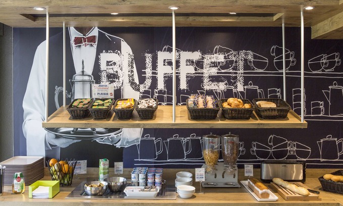 Senlis Hotel | Budget-Friendly Stay at ibis budget Senlis with Breakfast