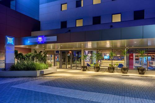 Sorocaba Hotel | Budget-Friendly ibis budget Sorocaba with Pet and Child Perks