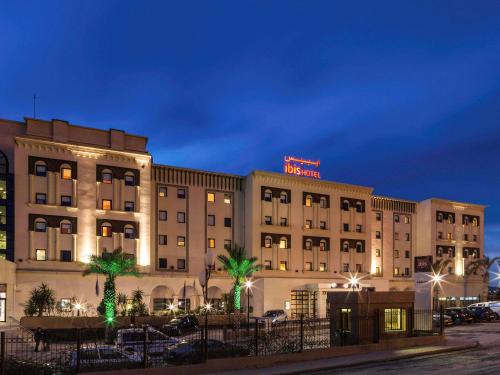 Constantine Hotel | Cozy Ibis Constantine: Pet Friendly with Great Amenities