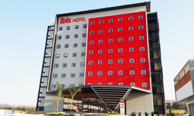 Irapuato Hotel | Pet-Friendly Ibis Irapuato with Excellent Guest Ratings
