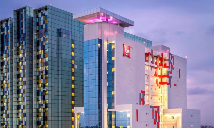 Gambir Hotel | Discover Ibis Jakarta Harmoni: Family-Friendly & Accessible