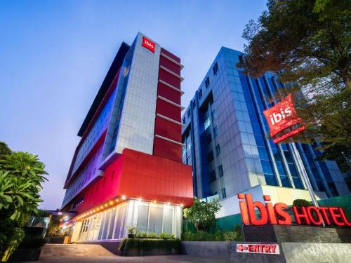 Central Jakarta Hotel | Budget-Friendly Ibis Jakarta Senen with Family Amenities