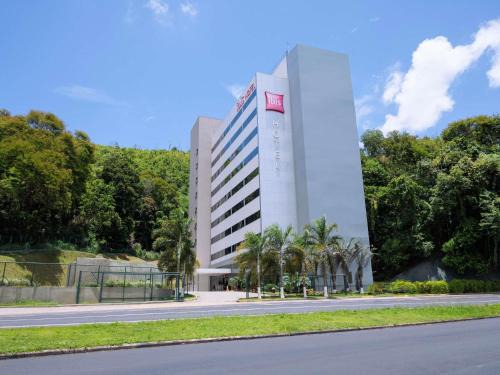 Salvaterra Hotel | Comfortable Stay at ibis Juiz de Fora with Great Amenities