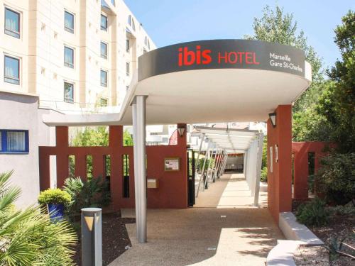 Saint-Charles Hotel | Convenient Stay at ibis Marseille Centre Gare Saint Charles